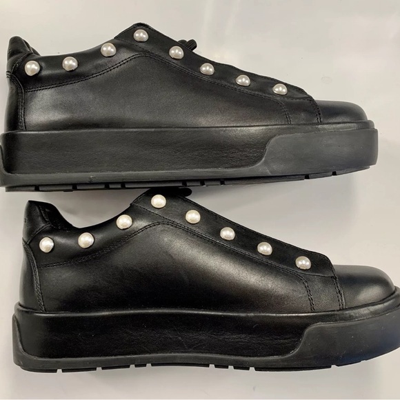TWINSET Black Sneaker 8-8.5 US 39 NEW Platform Shoes Pearls CA8PBU Twin Set $300 - Picture 2 of 11